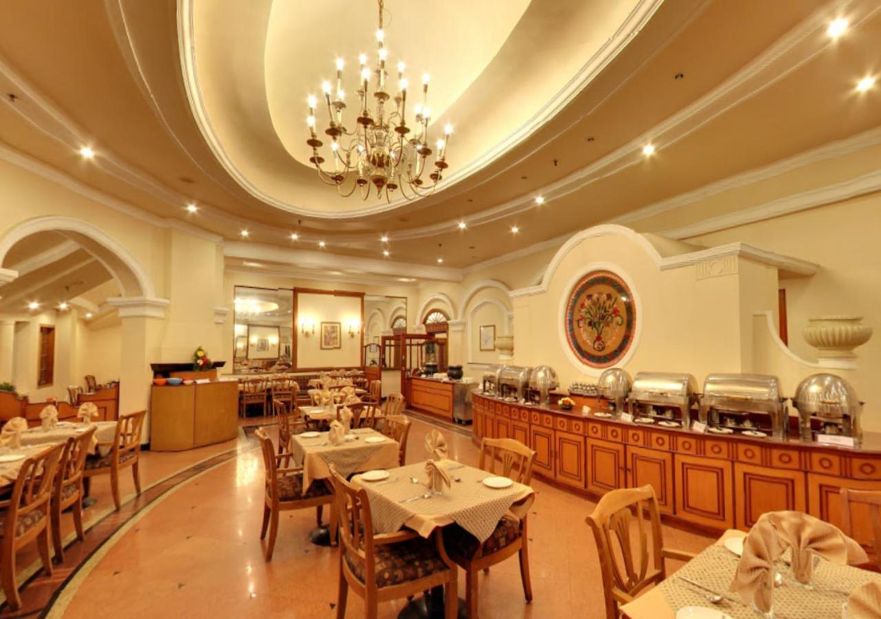 Tea County Hotel Munnar Exterior foto